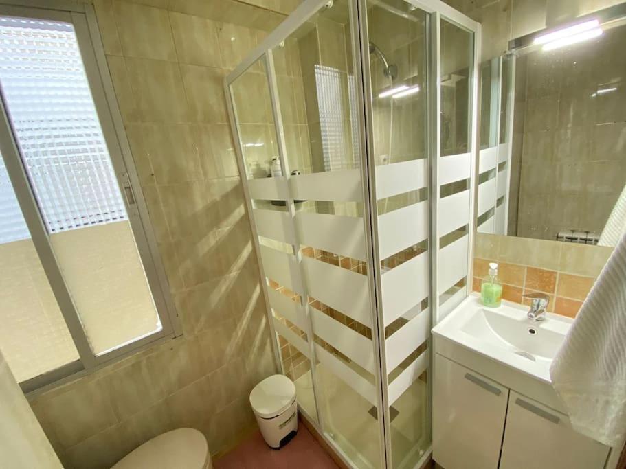 Habitacion Interior En Madrid Exterior photo